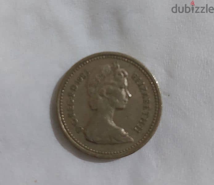 Queen Elizabeth II British pound Coin 0