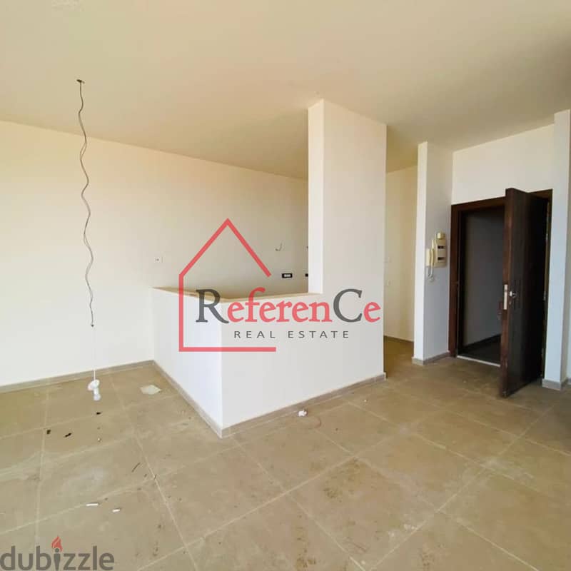 Apartment with view on Halat شقة للبيع في حالات مع أطلالة 3