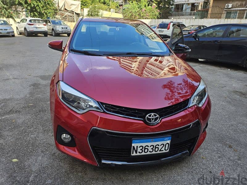 Toyota Corolla S for sale 2015. key less . full option 1