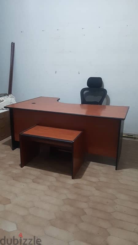 desk with  extension 0