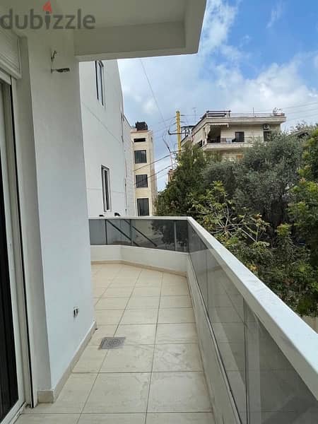 A brand new apartment for rent in kornet el hamra 8