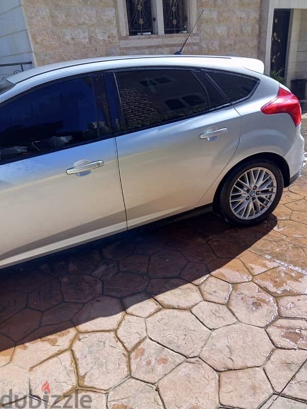 Ford Focus 2013 4