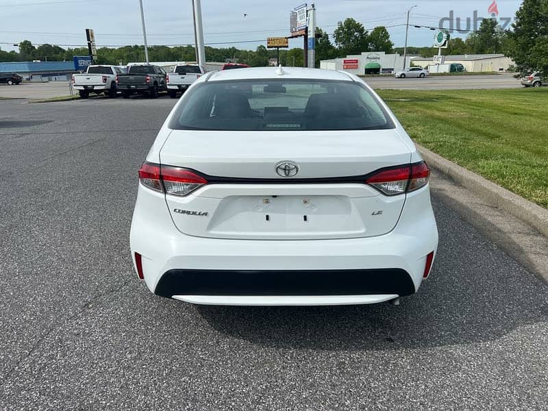 2021 Toyota Corolla LE FWD 2