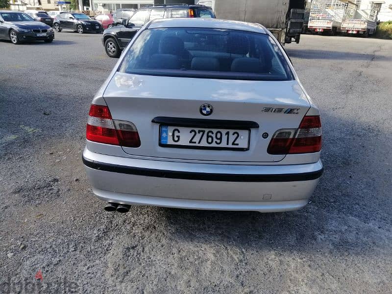 BMW 3-Series 2005 4