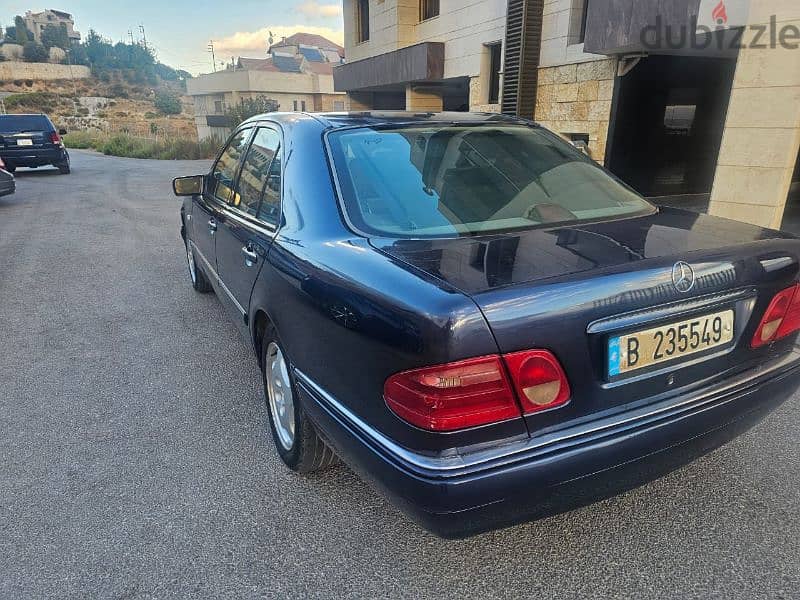 Mercedes-Benz E-Class 1998 3