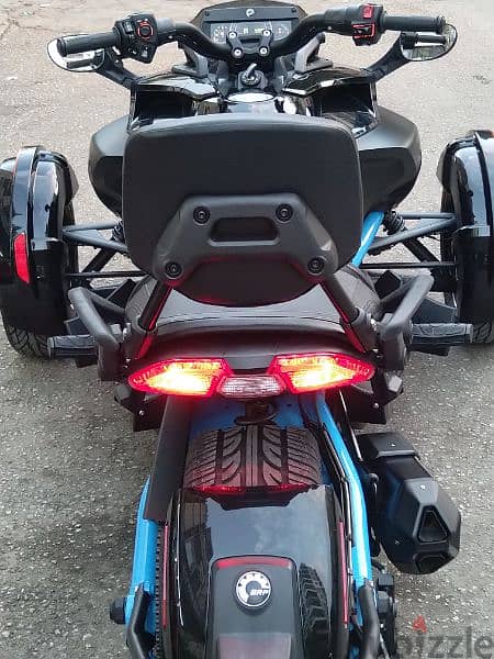 Can-am spyder F3(S) 1330cc model 2022 only 600miles abs 16