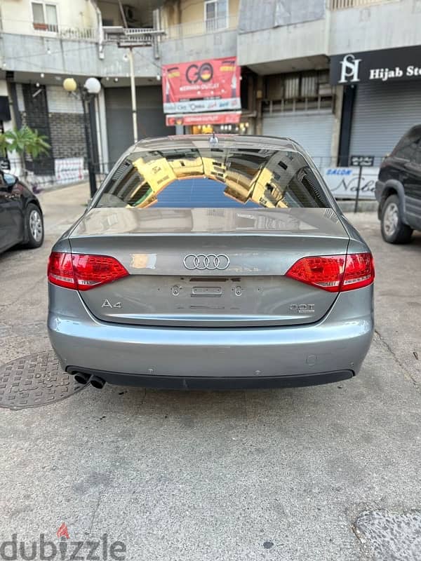 Audi A4 2010 3