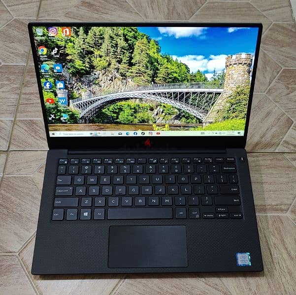 DELL XPS 13 9360 1