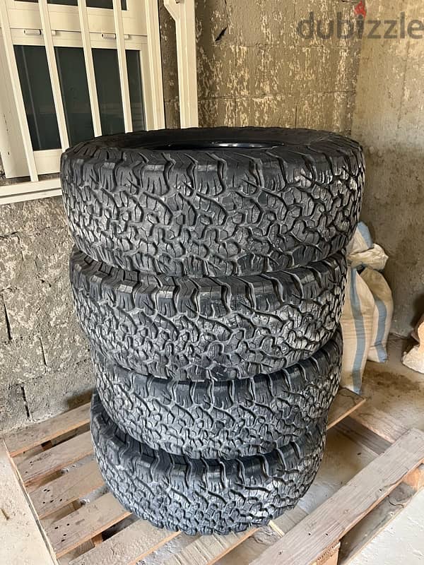 Bfgoodrich ko2 265/70 R17 3