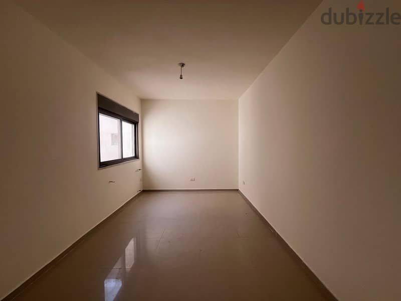 Apartment + Rooftop For Sale شقة مع السطح للبيع 10