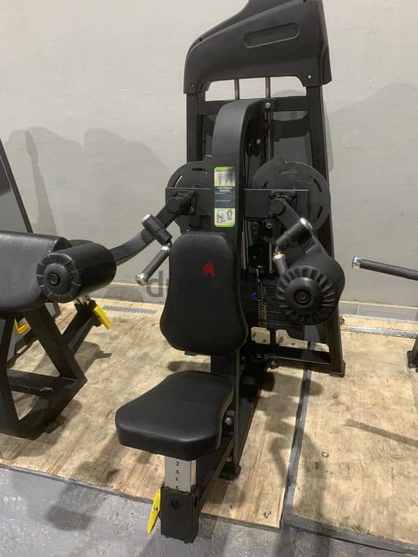 Gym machines for sale 03027072 GEO SPORT مكنات نادي حديد كامل للبيع 5