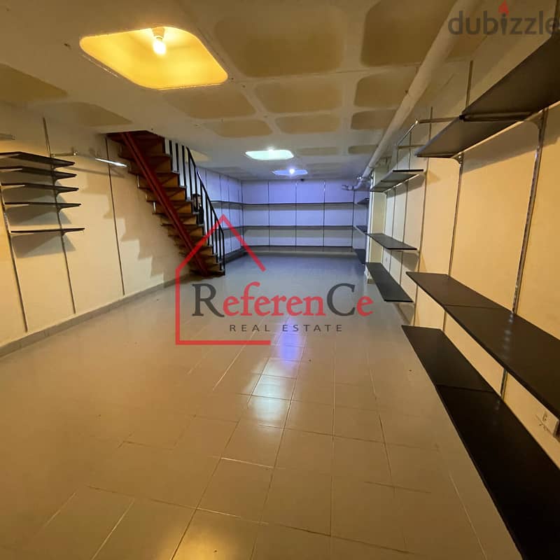 Triplex shop for rent in Bauchrieh محل ثلاثي للإيجار في البوشرية 7