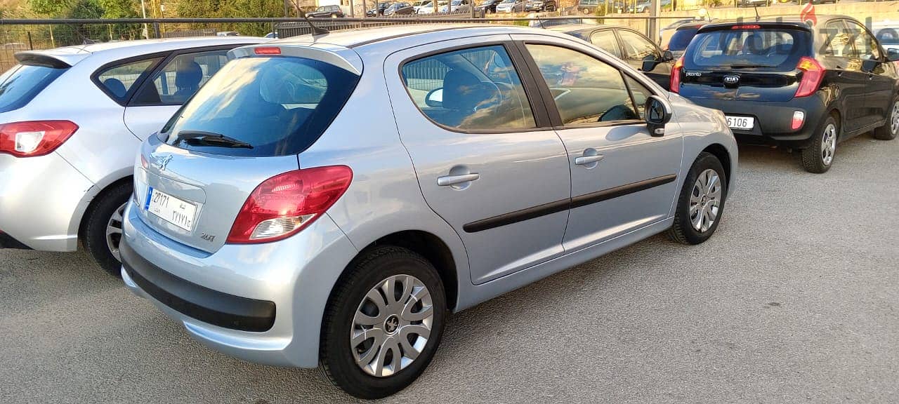 Peugeot 207 2011 Silver 4