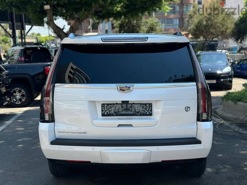 Cadillac Escalade 2017 5