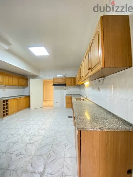 Spacious apartment + terrace for Rent or Biyada 7