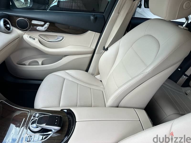 Mercedes-Benz GLC-Class 2017 clean car fax cuop 10