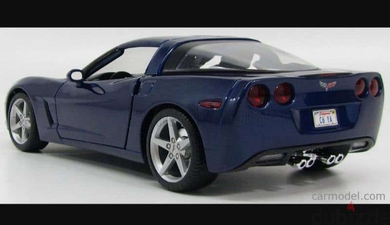 Corvette C6 (2005) diecast car model 1;18. 2