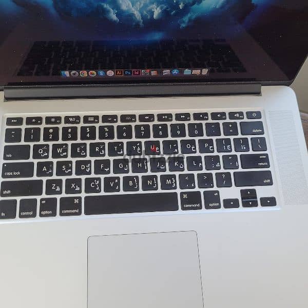 MacBook Pro 1