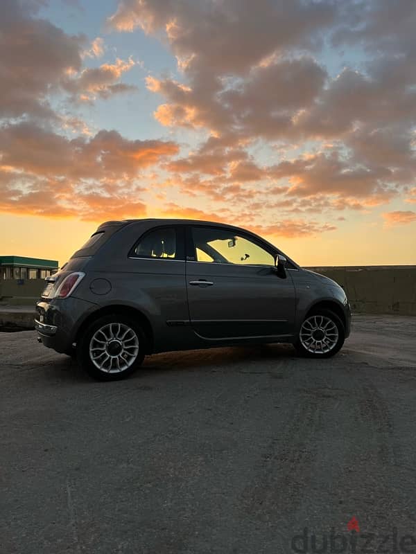 Fiat 500C 2011 convertible (negotiable) 2