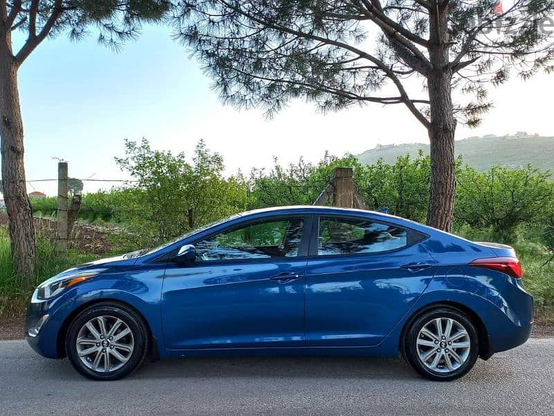 2015 HYUNDAI ELANTRA CLEAN CARFAX LOW MILEAGE 3