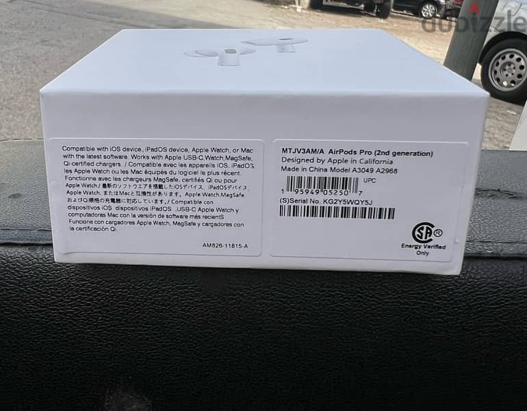 Apple airpods pro 2 (2nd generation) new and seald 3