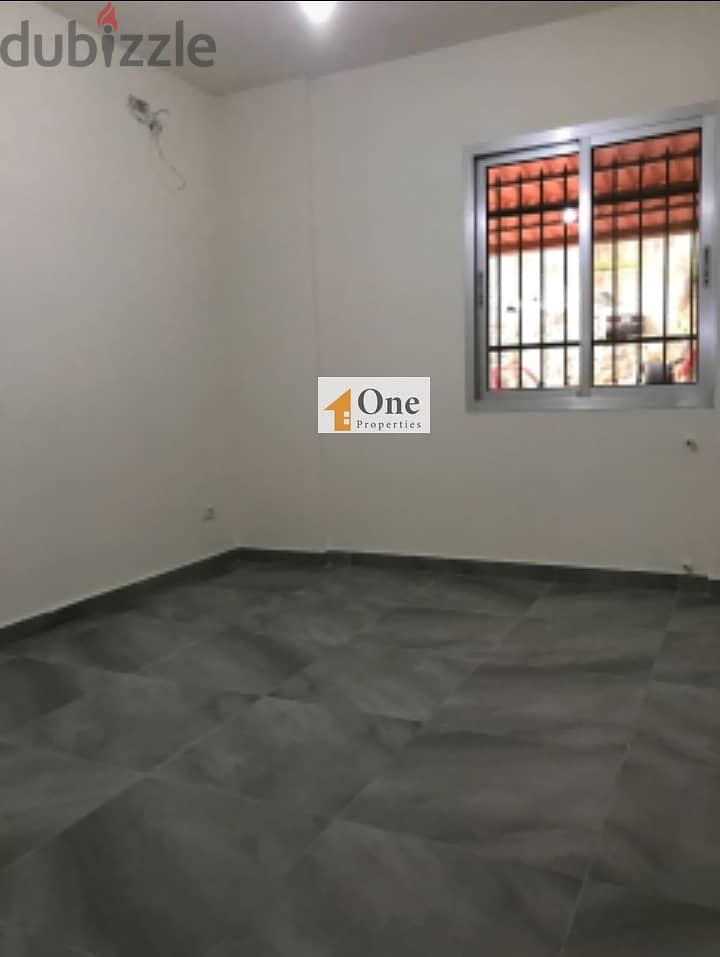 UNFURNISHED APARTMENT FOR YEARLY RENT IN EIN SAADEH 1