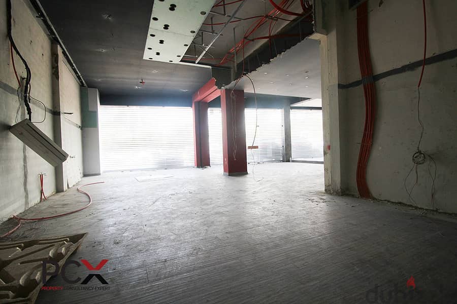 Showroom For Rent In Bourj Hammoud | Spacious | Prime Location 2