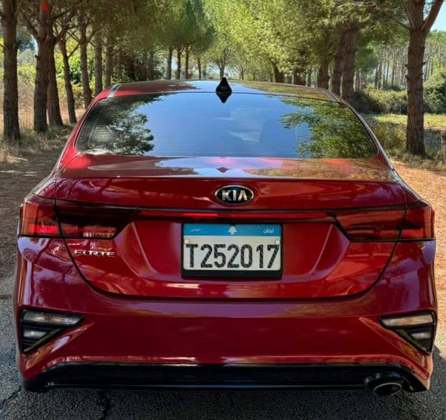 Kia Forte 2019 4