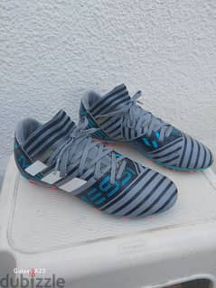 messi shoes 0