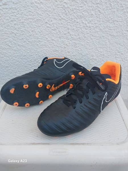 football shoes 4