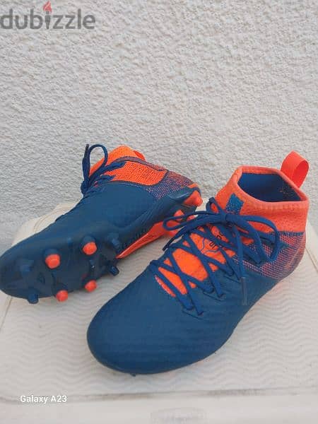 pro football shoes 4