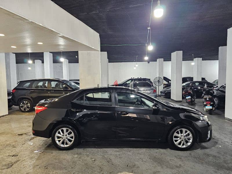 2016 Toyota Corolla Full Black/Black Company Source & Maintenance BUMC 3