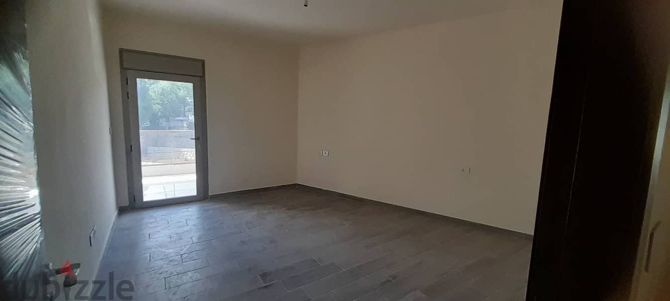 Apartment for sale n baabdat dowar شقة للبيع في بعبدات دوار 3