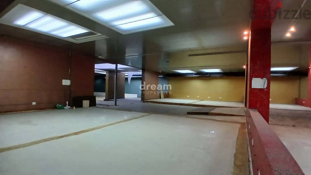 Showroom For Sale in Mtayleb mta0020dpmh 3