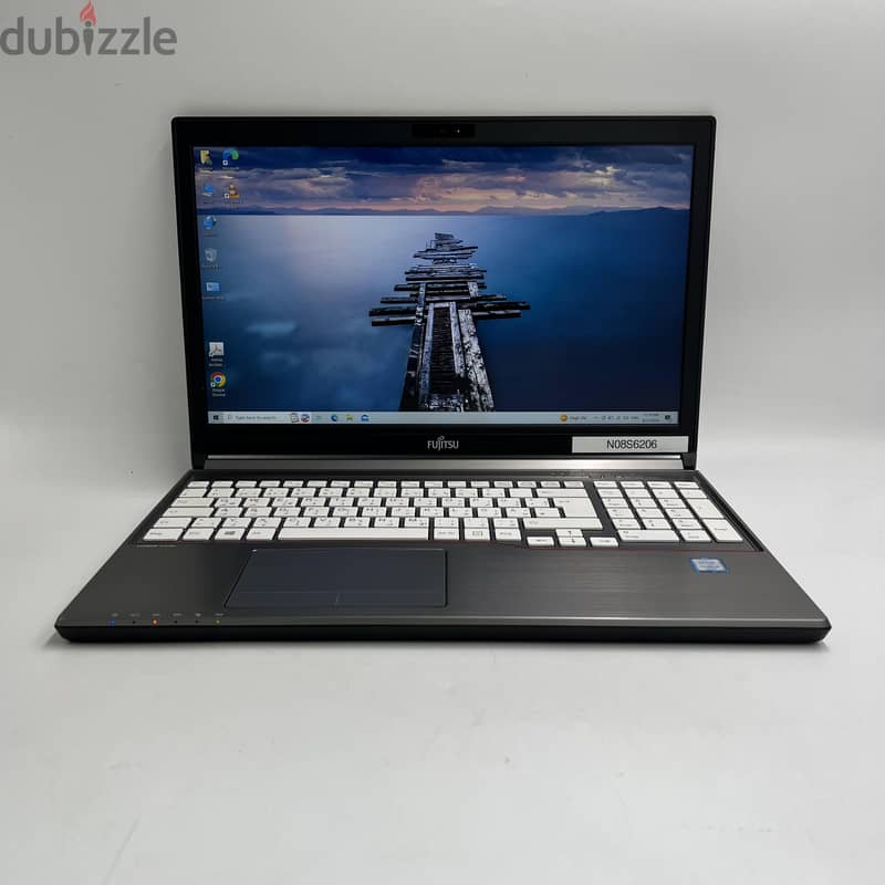 2274 Used Laptop Fujitsu Seimens E756 Core i5 6200U 6th Gen 8GB DDr4 7