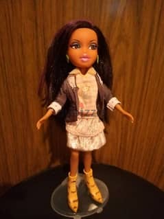 BRATZ YASMIN ALL GLAMMED DESIGNER STREAKS as new MGA doll=22$