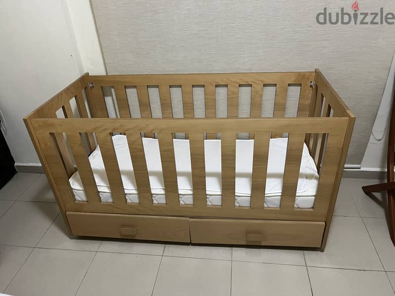 Baby crib wooden 1