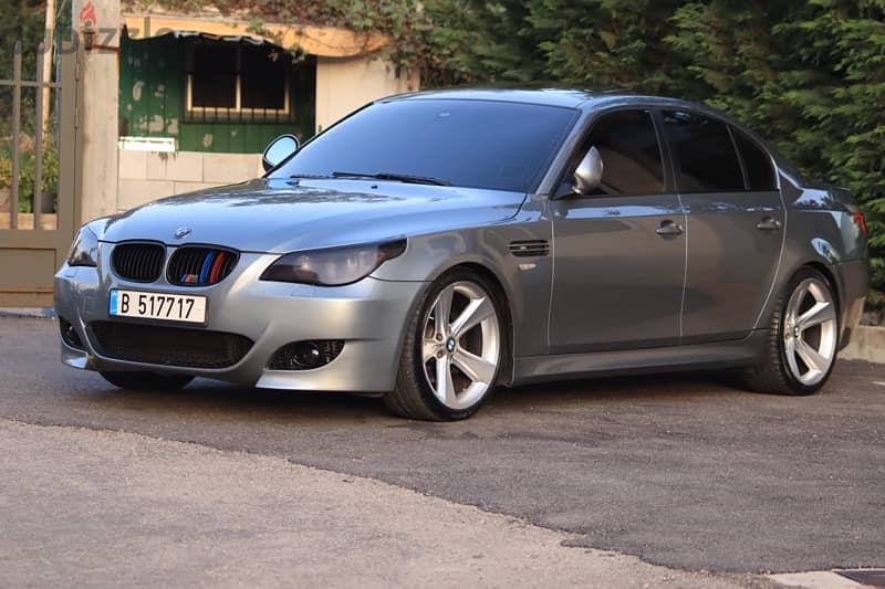 BMW 5-Series 2004 2