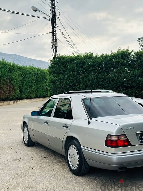 Mercedes-Benz E-Class 1994 2