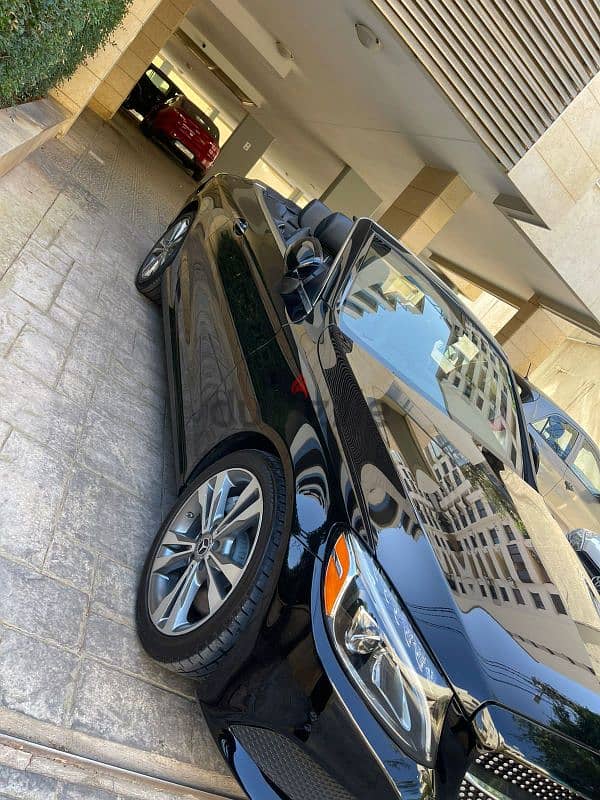 Mercedes-Benz C300 4matic 2018 convertible very clean 2