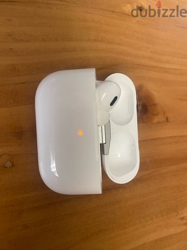 AirPods Pro 2 Type C with cover 1