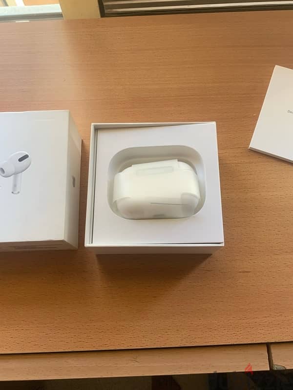 airpod pro 1st generation 1