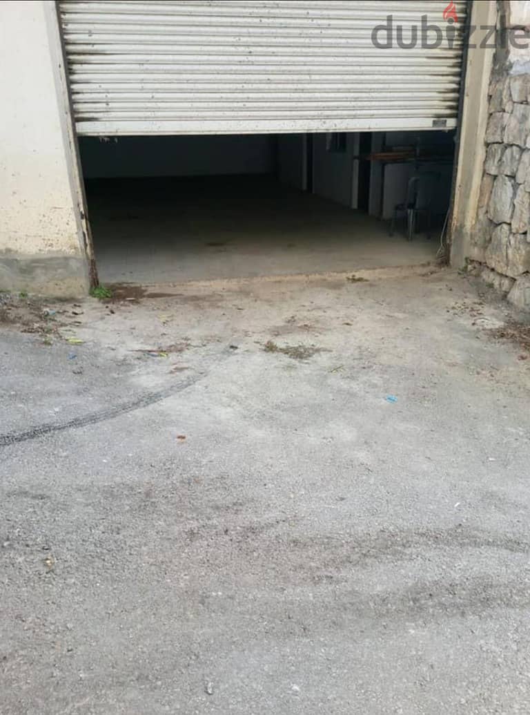 240 Sqm | Good Condition Warehouse For Rent In Halat 2