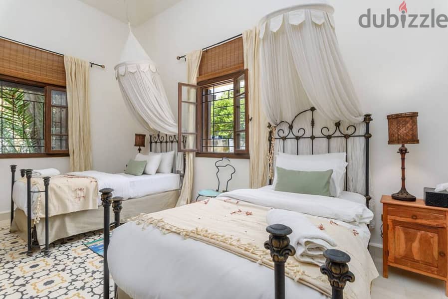 Furnished 3-Bedroom Villa in Batrounفيلا مفروشة للايجار 4