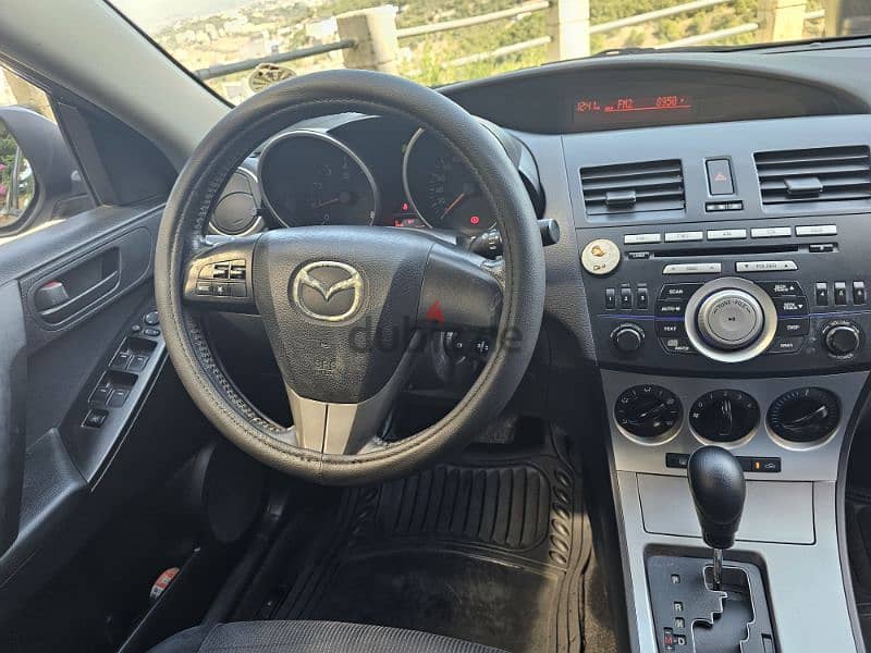 Mazda 3 2010 3