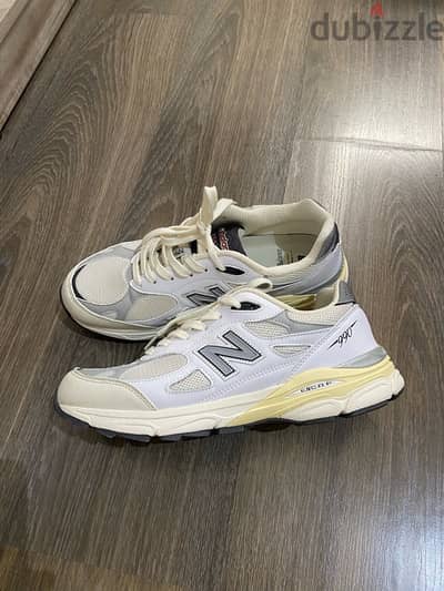 New Balance 990 size 44