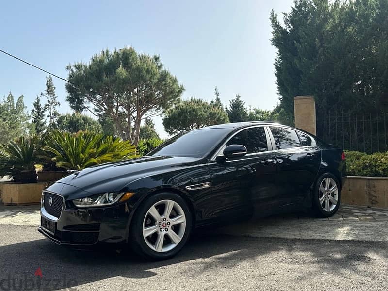 Jaguar XE 2018 2