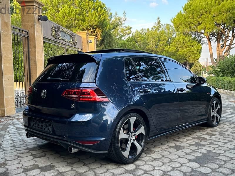 Volkswagen GTI 2014 3