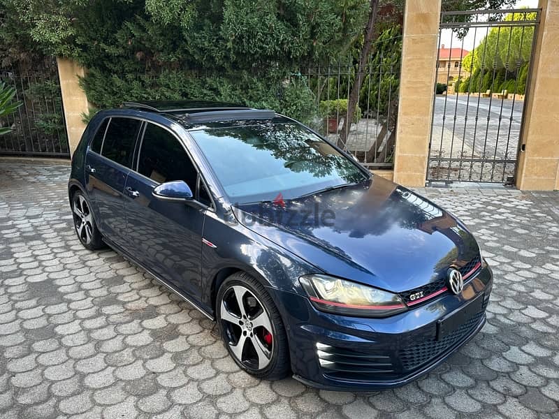 Volkswagen GTI 2014 8