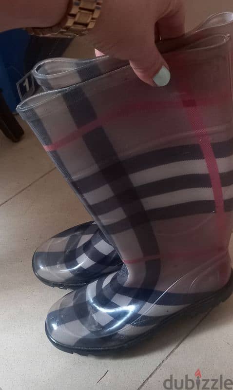 burberry rain boots 4